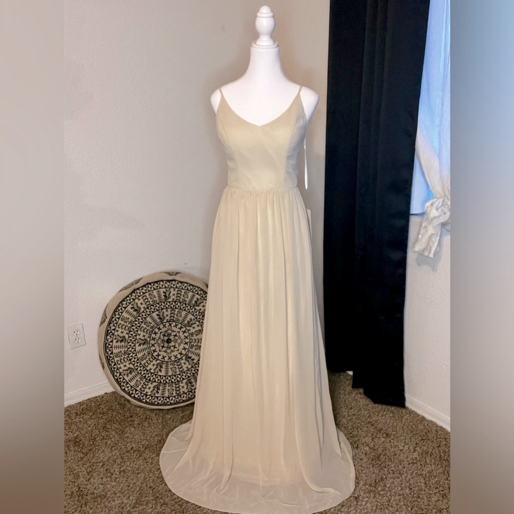 NWT Reverly bridesmaids/prom dress